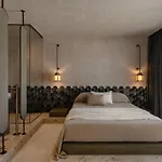 Naxos Rhyton Szálloda 4*