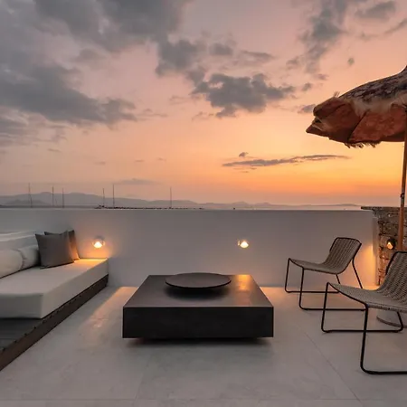 Hotell Naxos Rhyton